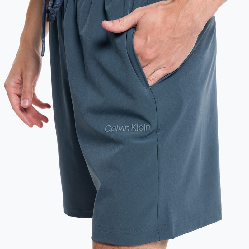Pánske tréningové šortky Calvin Klein 7" Woven DBZ crayon blue 4