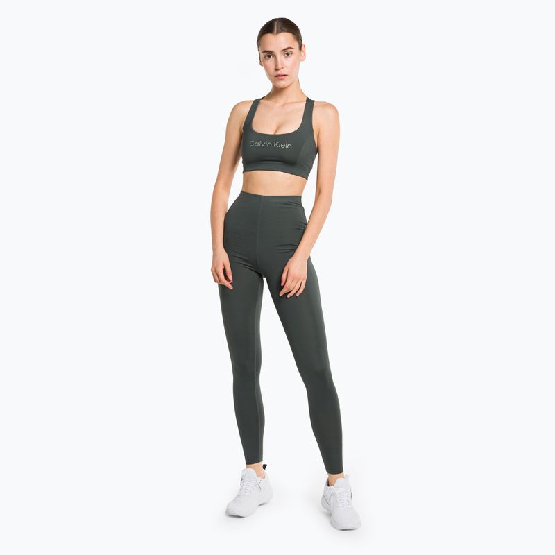 Podprsenka Calvin Klein Medium Support LLZ urban chic fitness 2