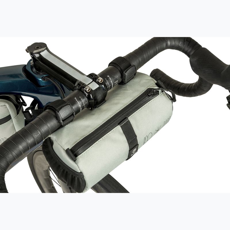 Taška na bicykel na riadidlá AGU Venture Roll Bag Handlebar Bag 1,5 l highland green 5