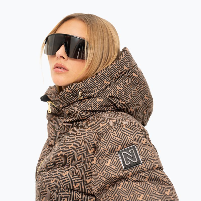 Dámska lyžiarska bunda Nikkie Newport Logo camel 2