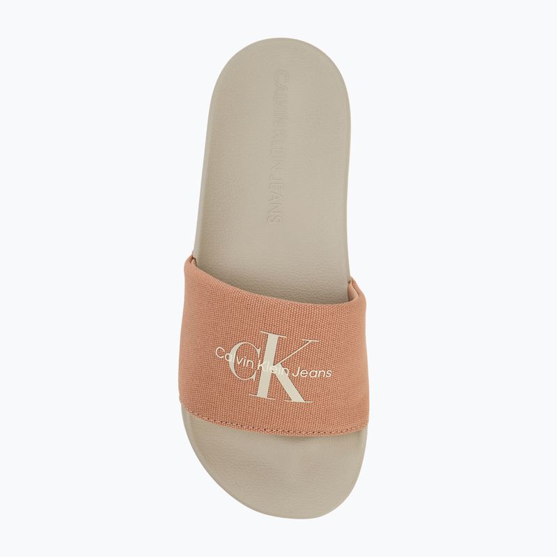 Dámske šľapky Calvin Klein YW0YW01835 Slide Monogram Wn tuscany/eggshell 5