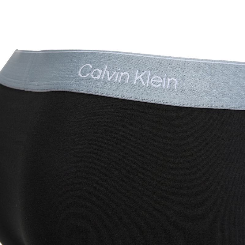 Pánske boxerky Calvin Klein LV00NB4390 Low Rise Trunk 5 páry black wb/blue descent wb/green bi/kahki 8