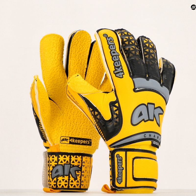 4Keepers Champ Astro VI brankárske rukavice žltá/sivá 5