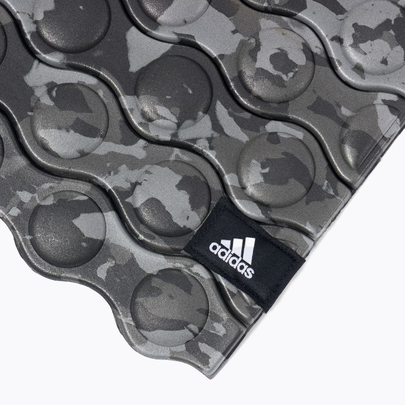 Tréningová podložka adidas šedá ADMT-13232GR 3