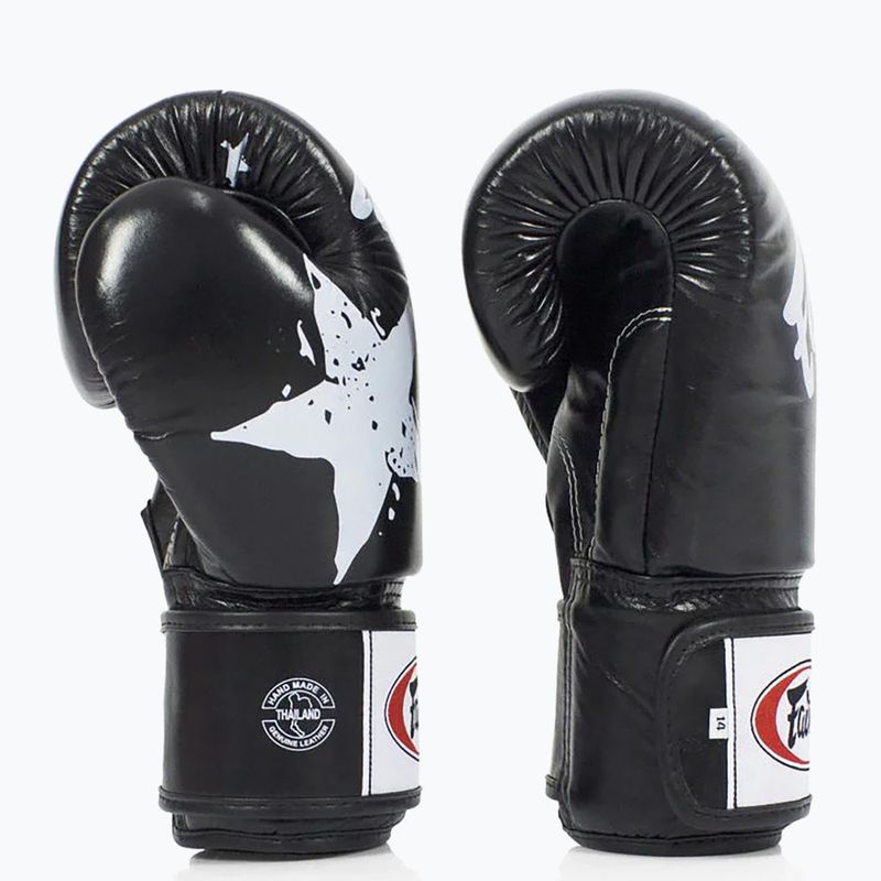 Boxerské rukavice Fairtex "Tight-Fit" Design-Nation Prints Collection black 4