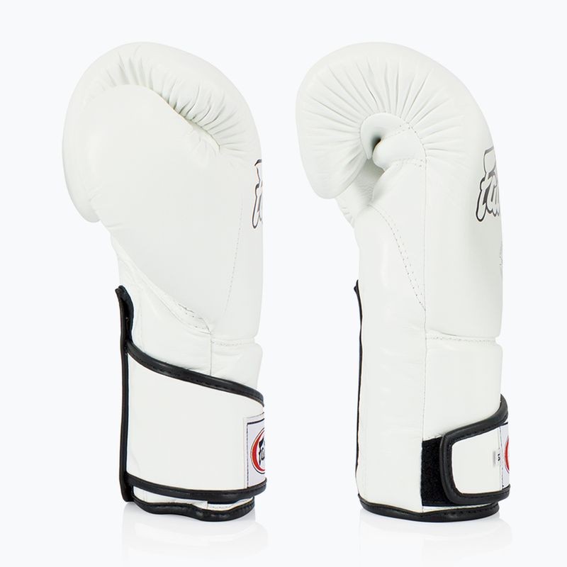 Boxerské rukavice Fairtex Stylish Angular Sparring - Locked Thumb white 3