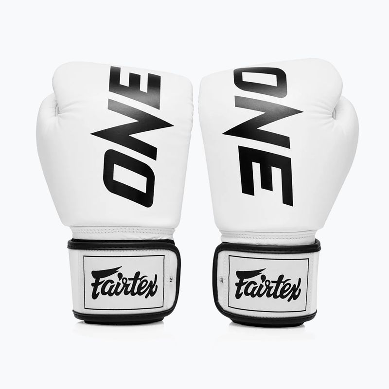 Boxerské rukavice Fairtex ONE X Fairtex white