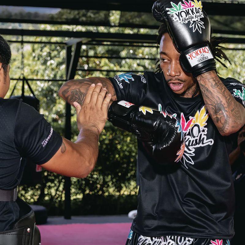 Boxerské rukavice YOKKAO Khalifa Kush Boxing black 8