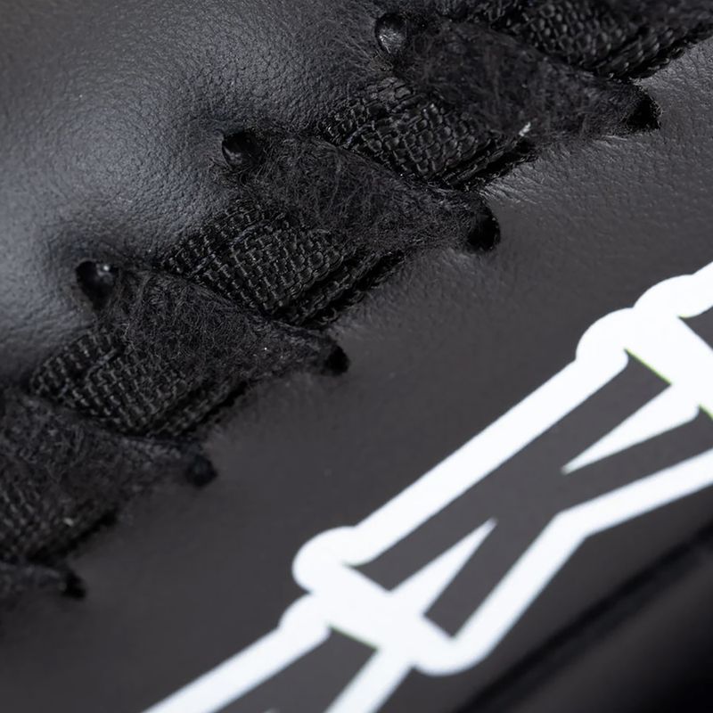 Boxovacie lapy YOKKAO Freestyle Kicking Pads 2 pcs. black 13