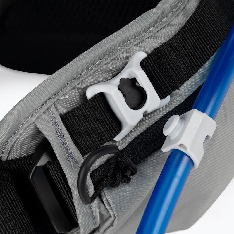 CamelBak Repack LR 4 l šedá cyklistická ľadvinka 1478004000 4