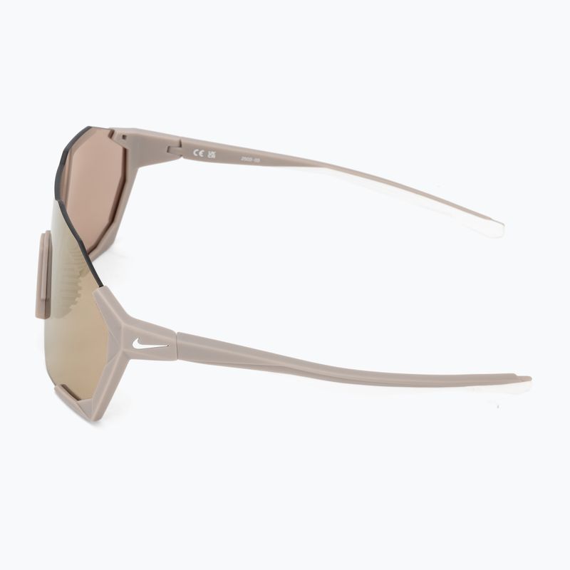 Slnečné okuliare Nike Charged Shield matte college grey/gold mirror 4