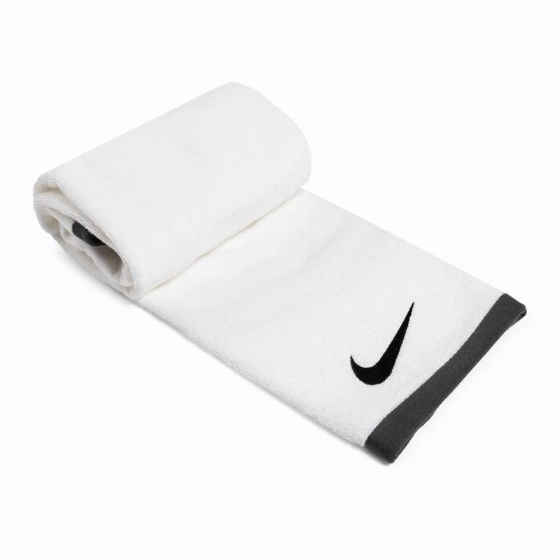 Nike Fundamental Veľký uterák biely N1001522-101 2