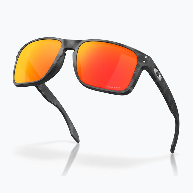 Slnečné okuliare Oakley Holbrook XL matte black camo/prizm ruby 3
