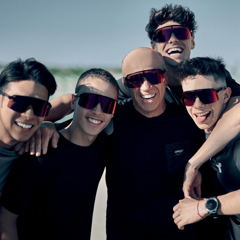 Slnečné okuliare Oakley Sutro Lite matte black/prizm road 9