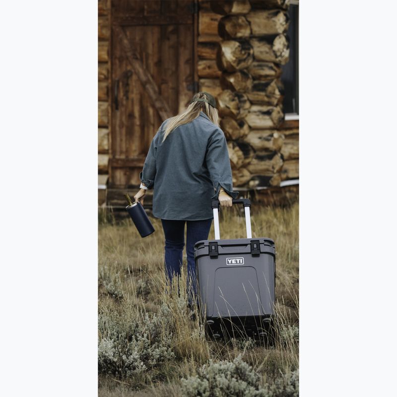 Turistická chladnička YETI Roadie 32 l charcoal 11
