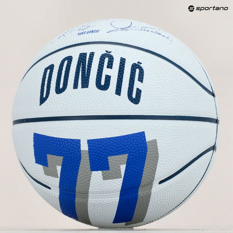 Wilson NBA Player Icon Mini Luka basketbal WZ4007701XB3 veľkosť 3 7
