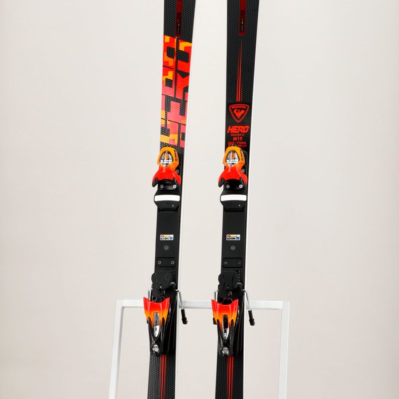 Zjazdové lyže Rossignol Hero Master LT R22 + SPX15 Forza 9