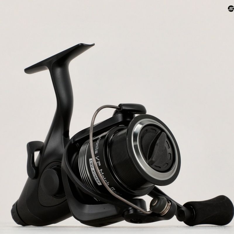 Okuma Carbonite V2 Match BaitFeeder rotačný navijak 6