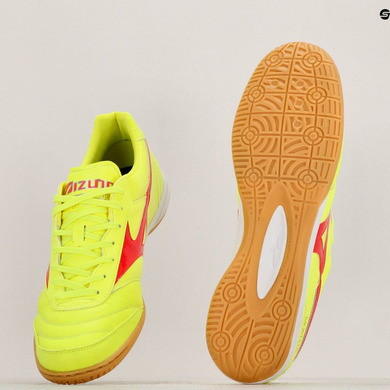 Pánske kopačky Mizuno Morelia Sala Elite IN safety yellow/fiery coral 2/galaxy silver 11