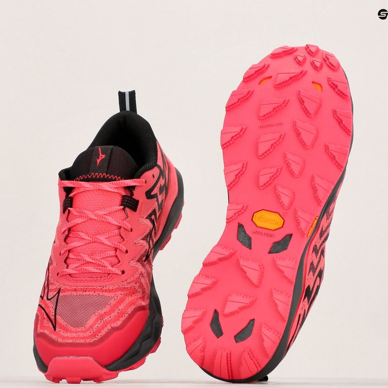 Pánska bežecká obuv Mizuno Wave Daichi 8 cayenne/black/high risk red 9