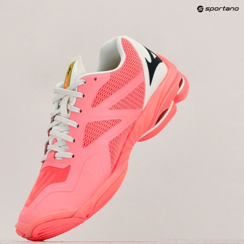 Dámska volejbalová obuv Mizuno Wave Lightning Z7 candycoral/black/bolt2neon 9