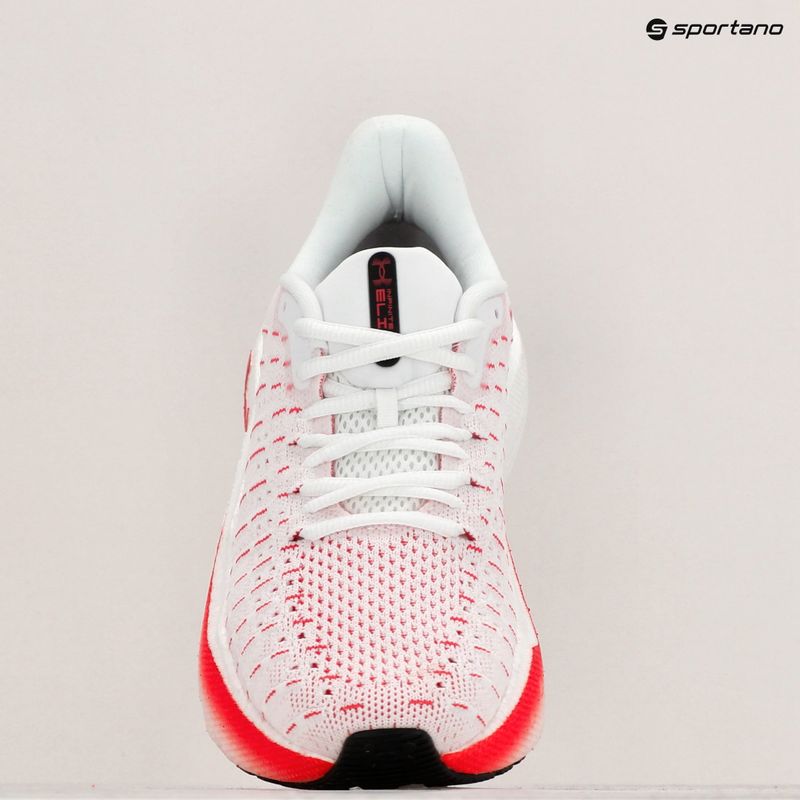 Dámska bežecká obuv Under Armour Infinite Elite white/black/metallic gold 15