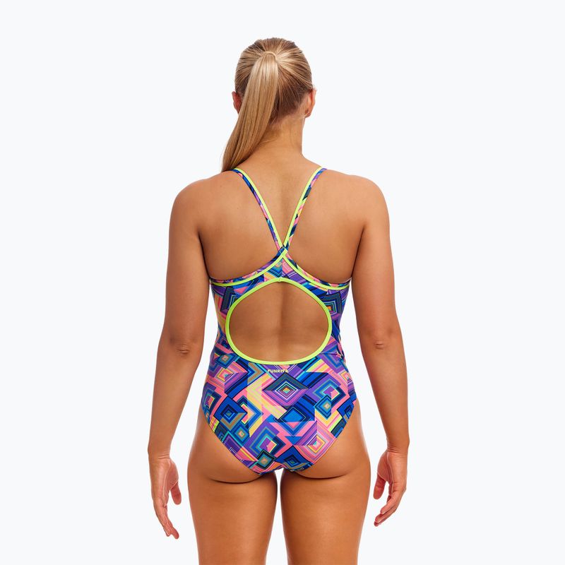 Dámske jednodielne plavky Funkita Diamond Back One Piece be square 3