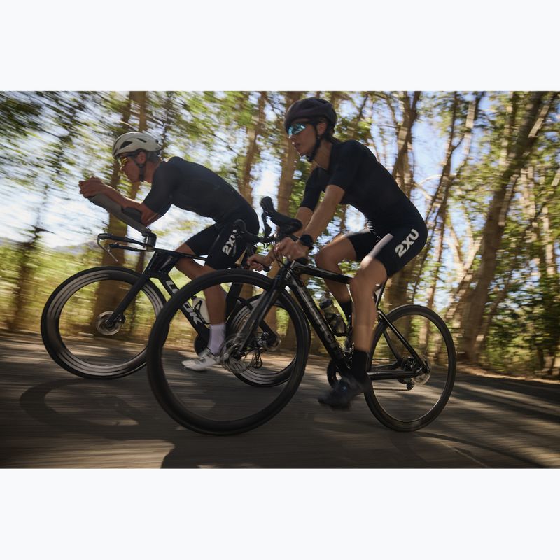 Dámsky triatlonový oblek 2XU Aero Hex Sleeved black/white 10