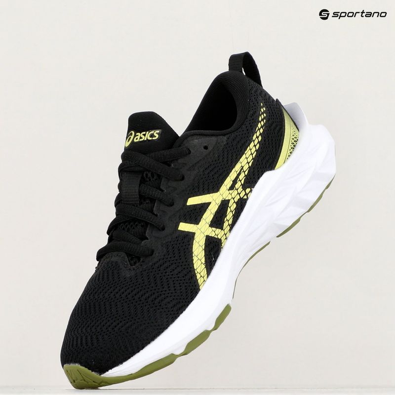 Detská bežecká obuv ASICS Novablast 2 GS black/glow yellow 17