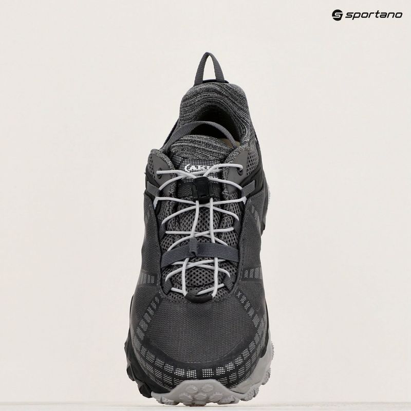 AKU pánske turistické topánky Flyrock GTX black/silver 9
