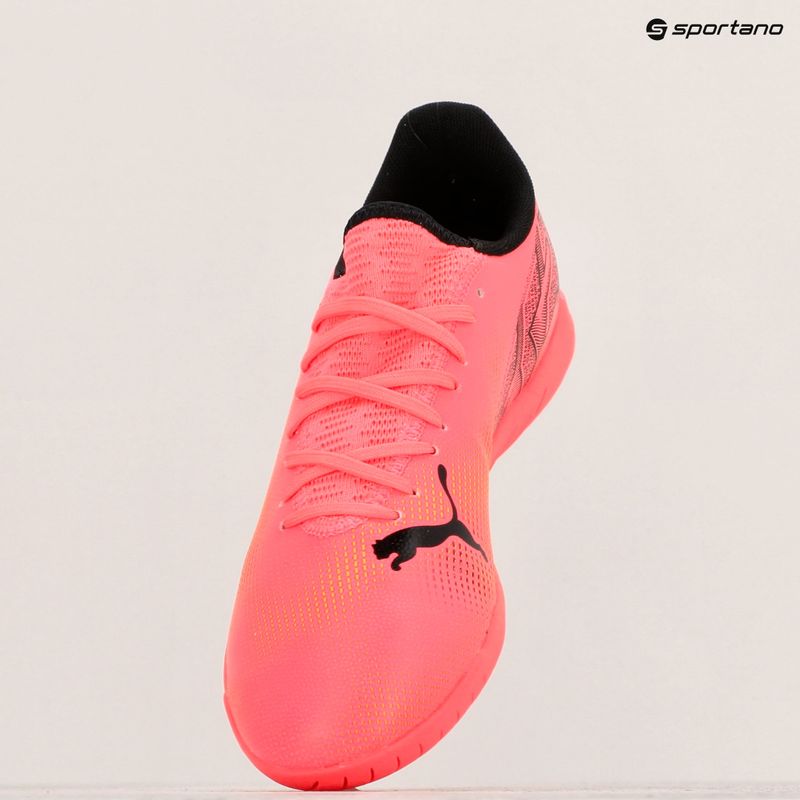 Kopačky PUMA Future 7 Play IT sunset glow/puma black/sun stream 16