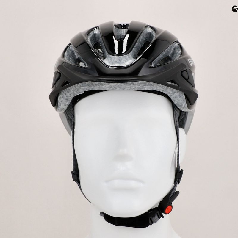 Cyklistická prilba UVEX True black/silver 14