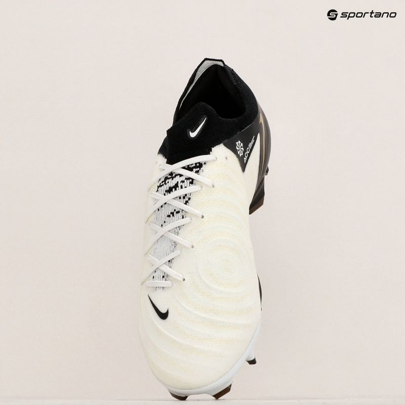 Pánske kopačky Nike Phantom GX II Pro FG white/metallic gold coin/black 9