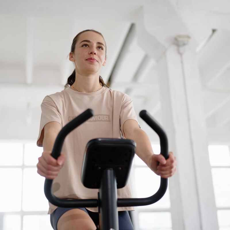 Stacionárny bicykel XTREXO Hex čierny EB-H2 18