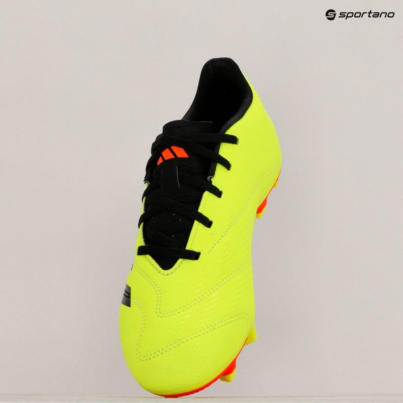 Pánske kopačky adidas Predator Club FxG 11