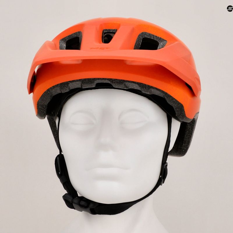 Cyklistická prilba MET Echo oranžová hrdzavá matná 9
