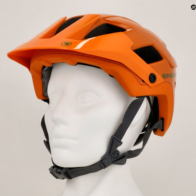 Cyklistická prilba Endura Hummvee Plus 12