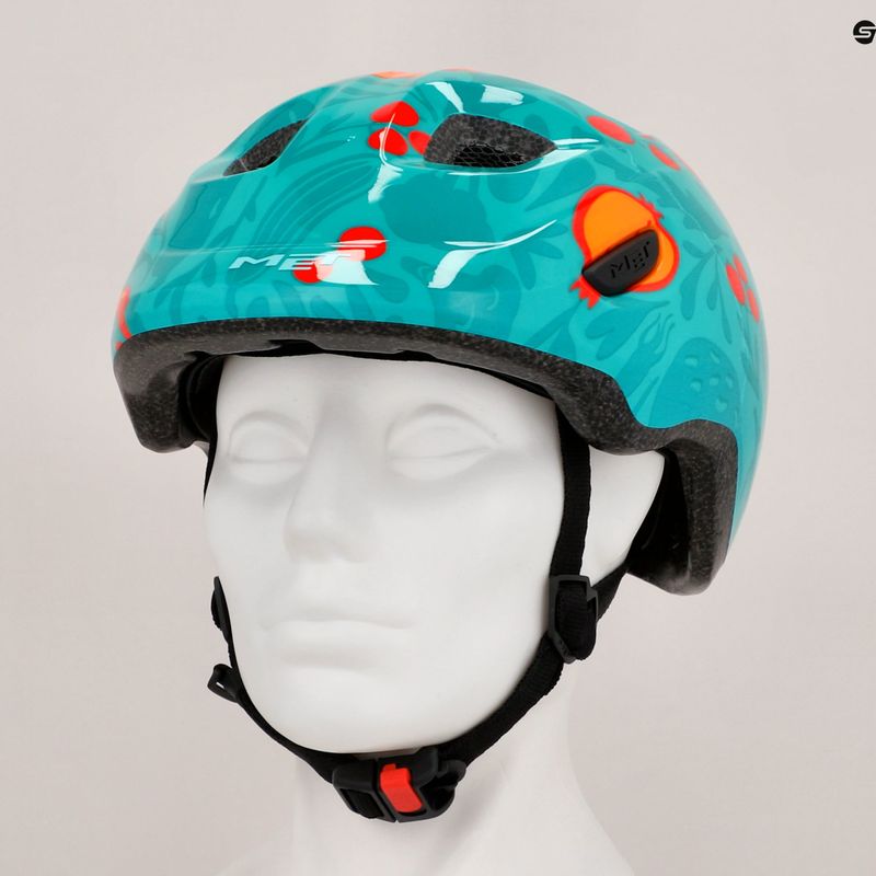Detská cyklistická prilba MET Hooray zelená ovocná lesklá 9