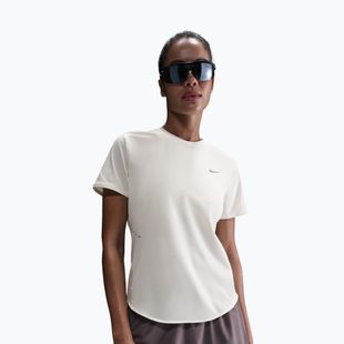 Dámske bežecké tričko Nike Swift Dri-Fit sail