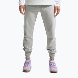 Pánske nohavice Nike Club French Terry Joggers light smoke grey/light smoke grey/white