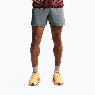 Pánske šortky Nike Miler Dri-Fit Brief Lined 5" smoke grey/smoke grey