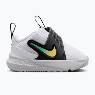 Detské topánky Nike Team Hustle D 12 white/black/clear emerald/topaz gold