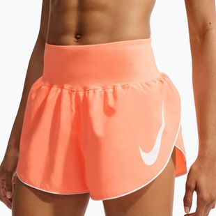 Dámske bežecké šortky Nike Tempo Swoosh Dri-Fit Mid-Rise Brief-Lined orange pulse/white