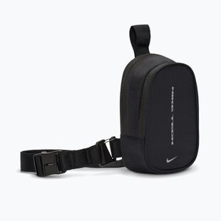 Ľadvinka Nike Tech Commute 1 l black/black/reflect silver