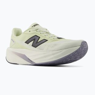 Dámske bežecké topánky New Balance FuelCell Rebel V5 pistachio butter/sea salt