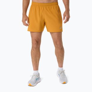Pánske bežecké šortky ASICS Core 5IN sandstorm
