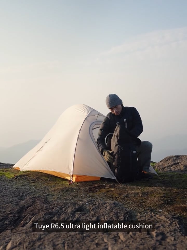 Matrac Naturehike Tuye R 6.5 carbon silver