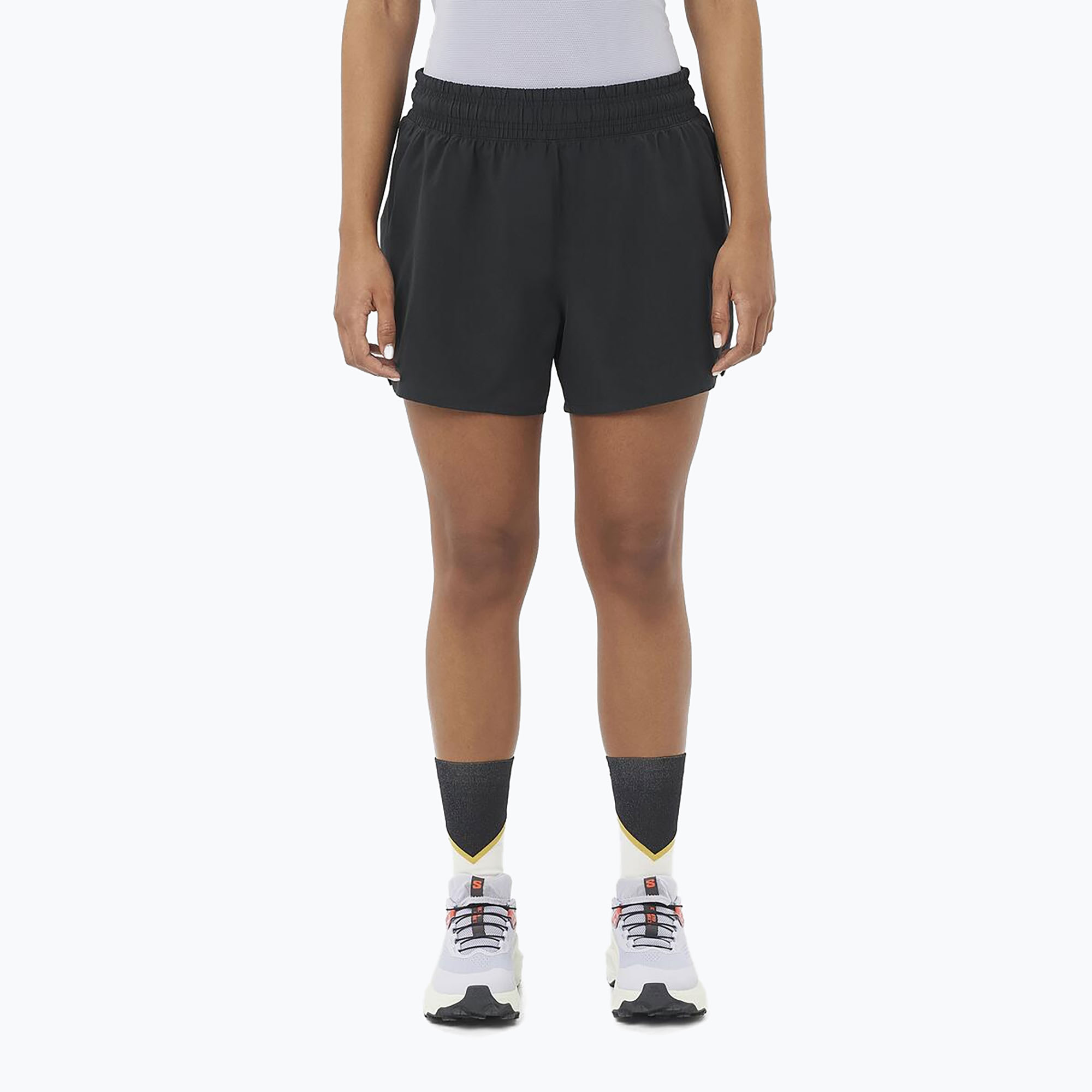 Dámske bežecké šortky Salomon SHAKEout Easy 4" deep black (Shakeout Easy 4" LC2542300)