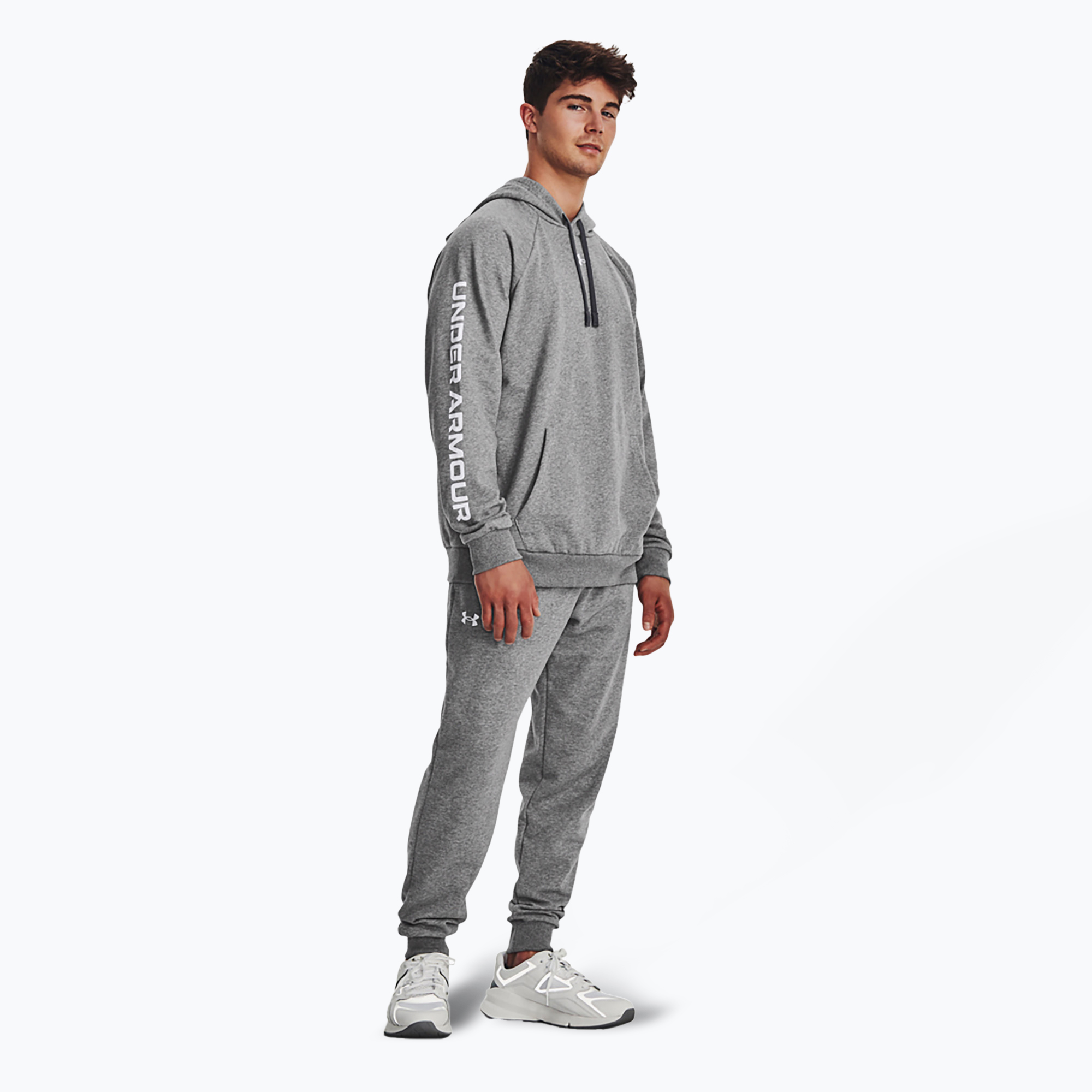 Pánska tepláková súprava Under Armour Rival Fleece Suit castlerock light heather/white (Rival Fleece Suit 1379768-025)