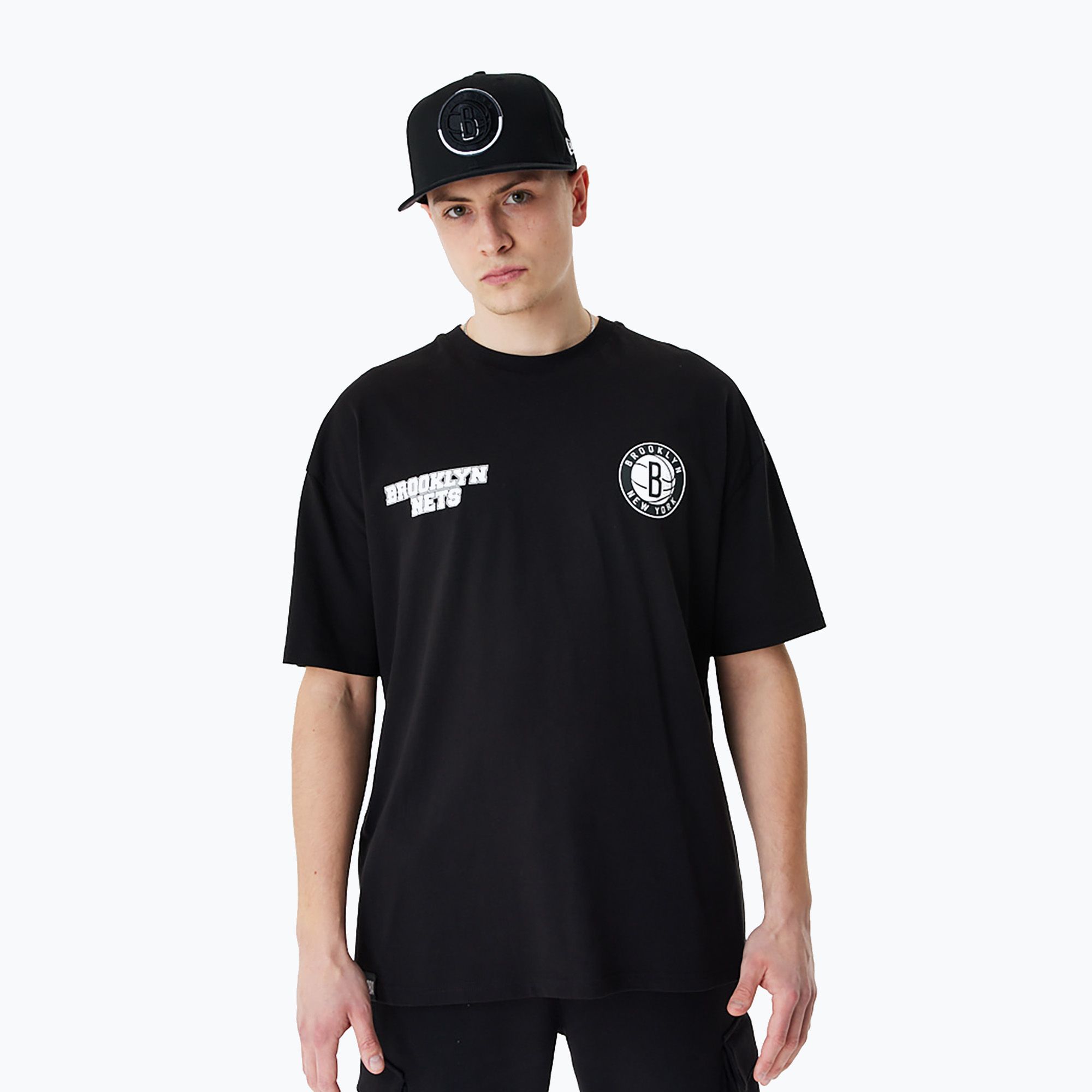 Pánske tričko New Era NBA Large Graphic BP OS Tee Brooklyn Nets black (NBA Large Graphic BP OS Tee Brooklyn Nets 60424461)